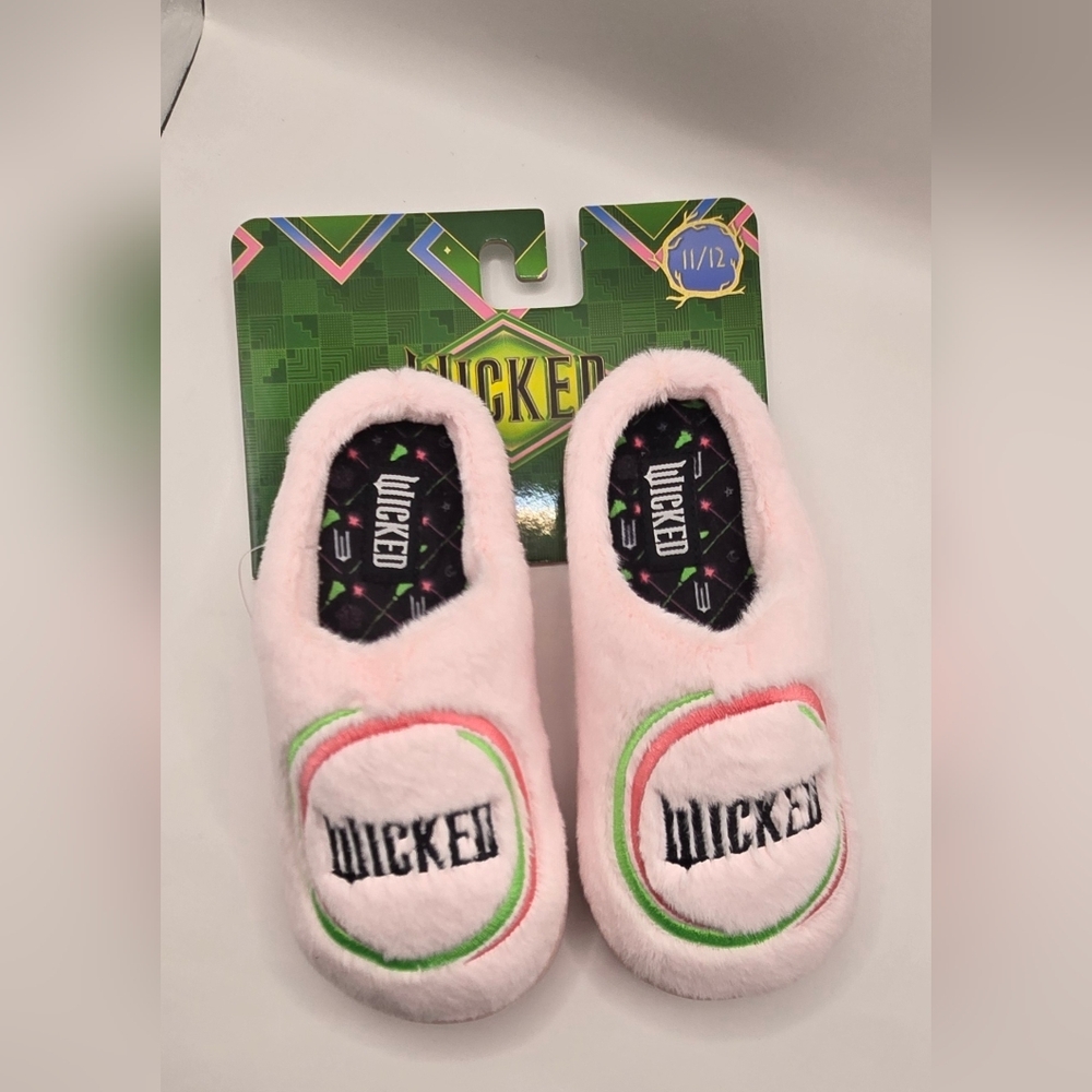 NWT Disney Wicked Glinda Pink Slippers Toddler Girls Size 12.